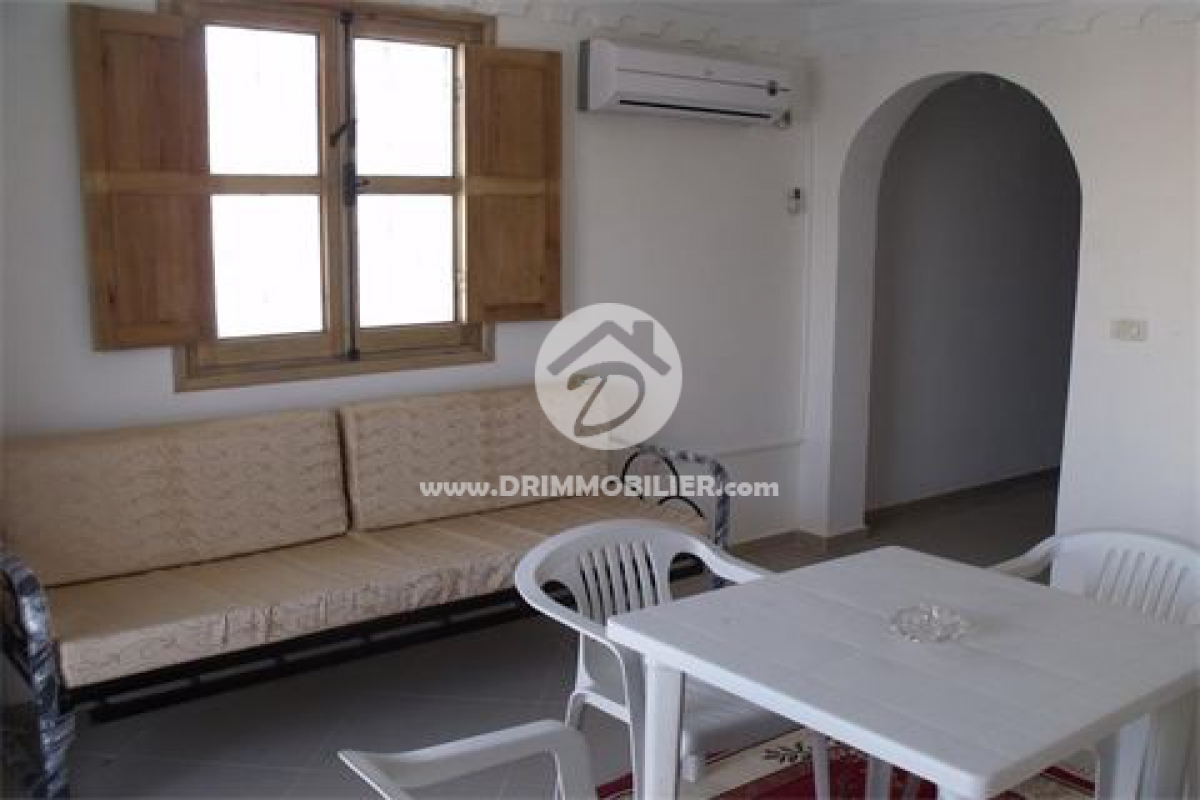 L 03 -                            Sale
                           Villa Meublé Djerba